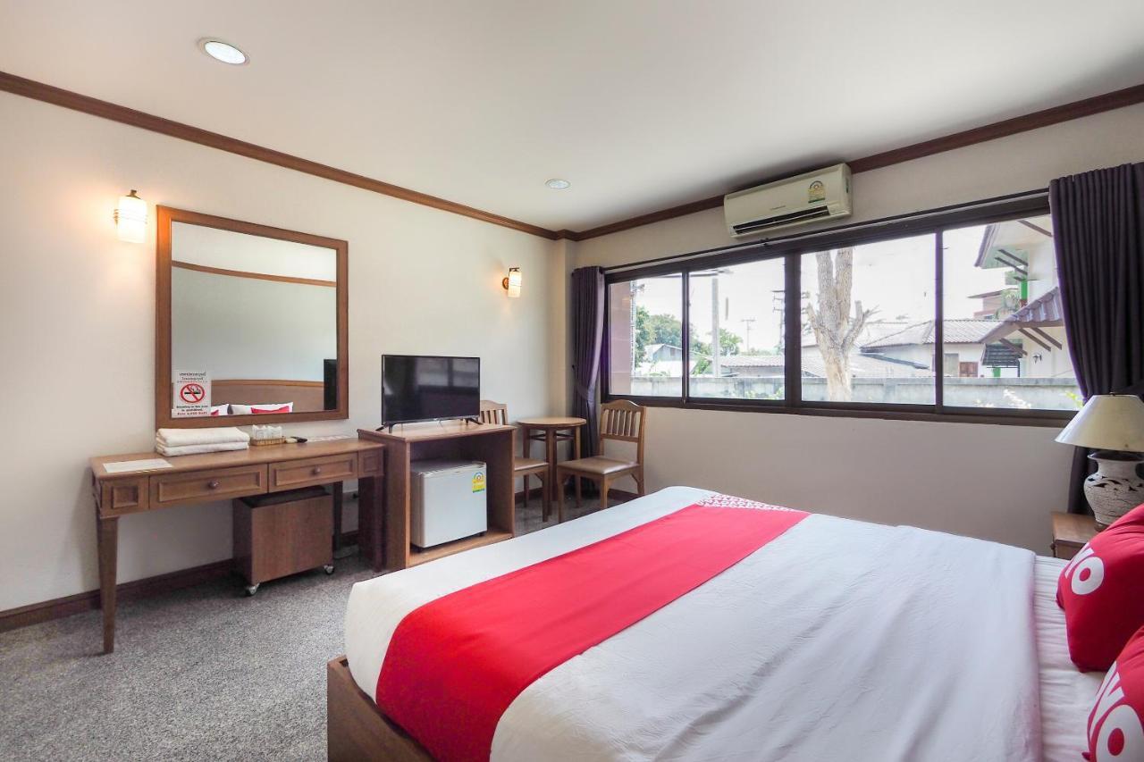 Oyo 859 Golden Land Hotel Chiang Rai Exterior foto